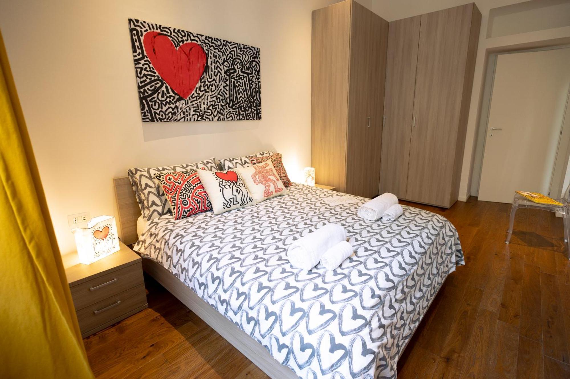 The Keith Haring Room - Private Bedroom Milan Exterior photo
